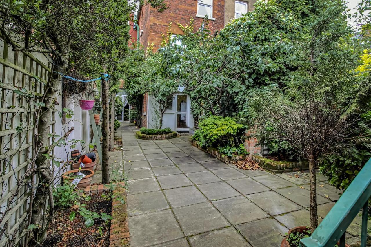 Avenue House Guest House Belfast Esterno foto